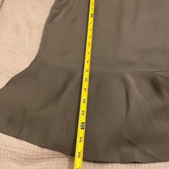 Theory 100% silk blouse . Very good condition. Size S - Picture 8 of 10